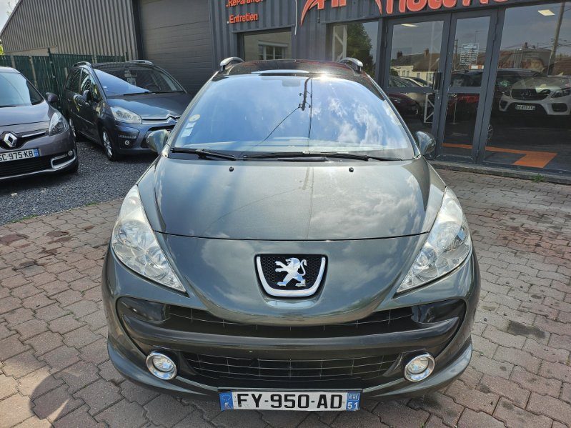 PEUGEOT 1.6L HDi 90cv Blue Lion Active / RÉVISER_GARANTIE