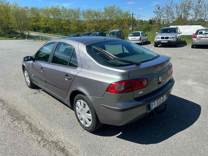 RENAULT LAGUNA II 2006