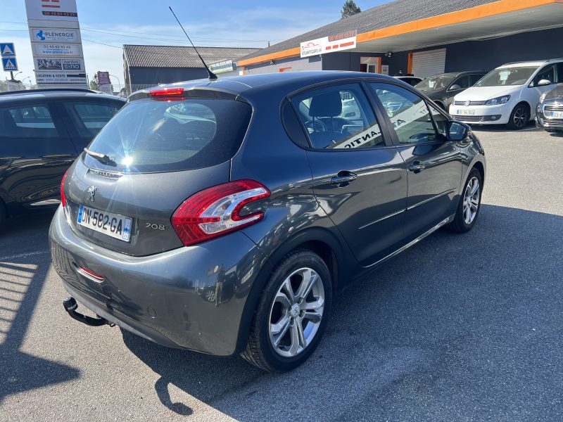 PEUGEOT 208 1.2 VTi 82CH ALLURE