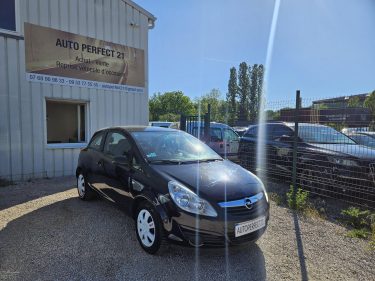 OPEL CORSA D 2009