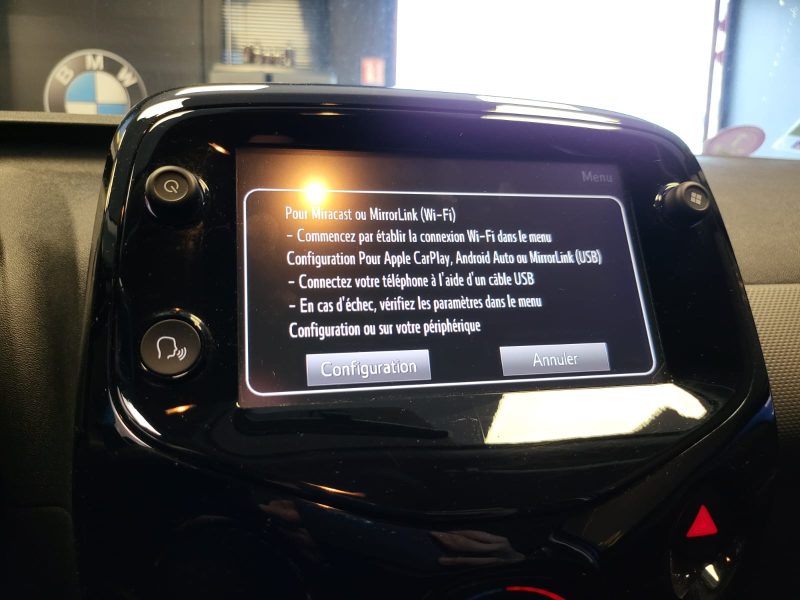 PEUGEOT 108 1.0 VTi EG5 72cv ALLURE / SUIVI COMPLET PEUGEOT / CAMERA / CARPLAY / CLIM