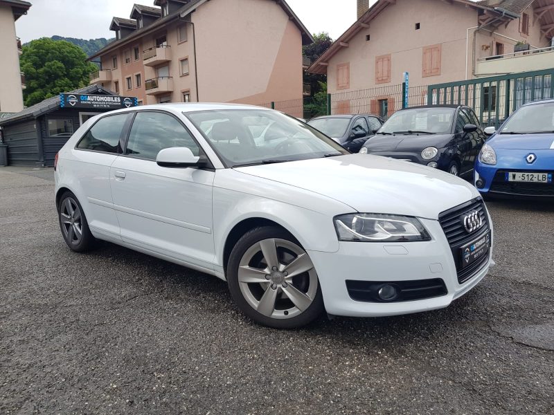 AUDI A3 1.4 TFSi 125CV AMBITION