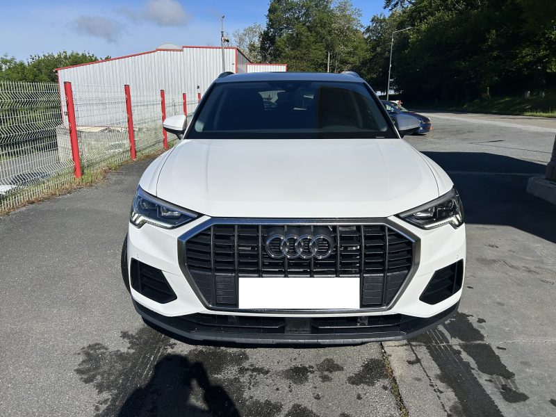 AUDI Q3  2023