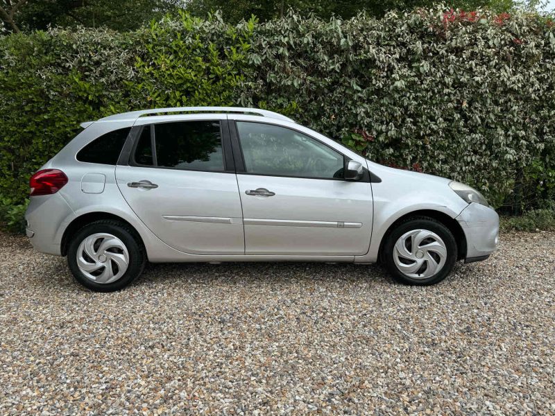 RENAULT CLIO III Grandtour 2010 1.5 dCi 86cv