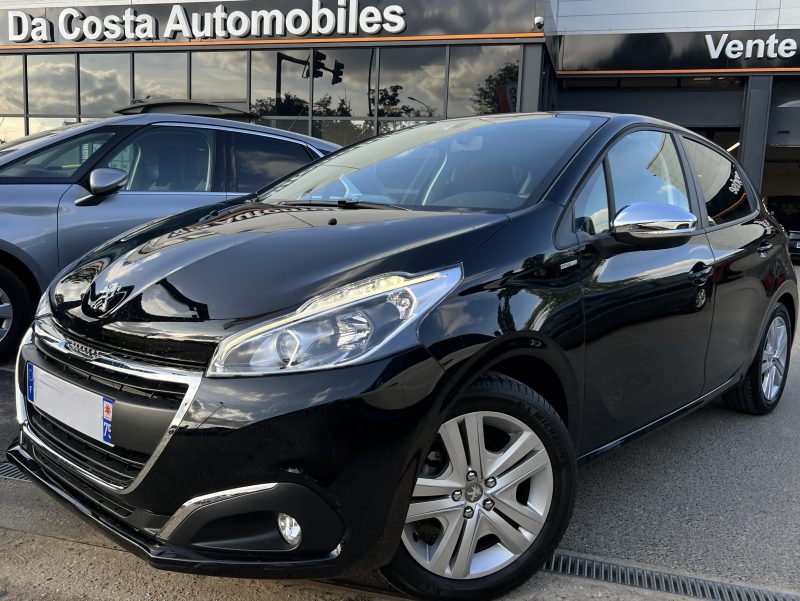 PEUGEOT 208 PHASE 2 STYLE 1.2 82 Cv PREMIERE MAIN / 16 200 Kms 5 PORTES CRIT AIR 1 - GARANTIE 1 AN