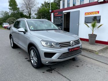 VOLKSWAGEN TOUAREG 2015