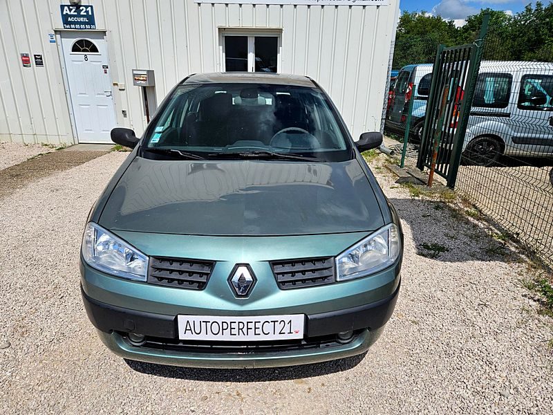 RENAULT MEGANE II 2004