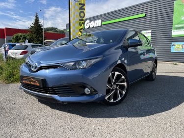 TOYOTA AURIS 2017