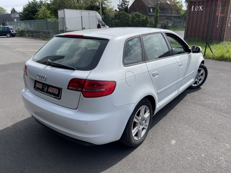 AUDI A3 SPORTBACK 2012