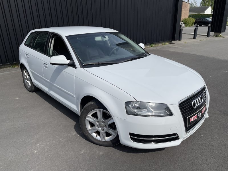 AUDI A3 SPORTBACK 2012