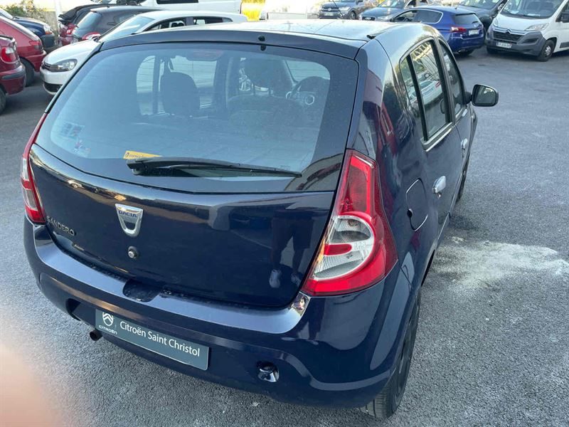 DACIA SANDERO 2011