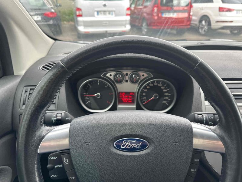 FORD KUGA 2012