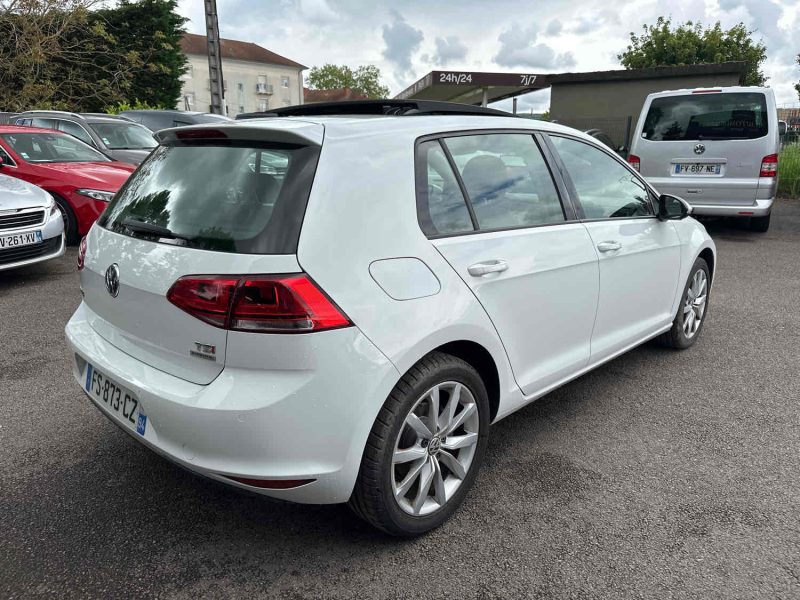 VOLKSWAGEN GOLF VII 2013