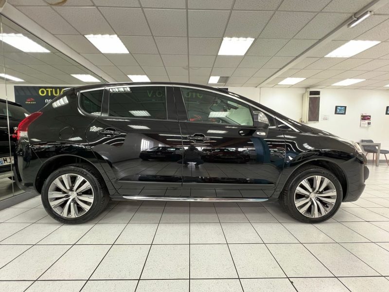 PEUGEOT 3008 Monospace 1.2 PURETECH 130CH S&S ALLURE