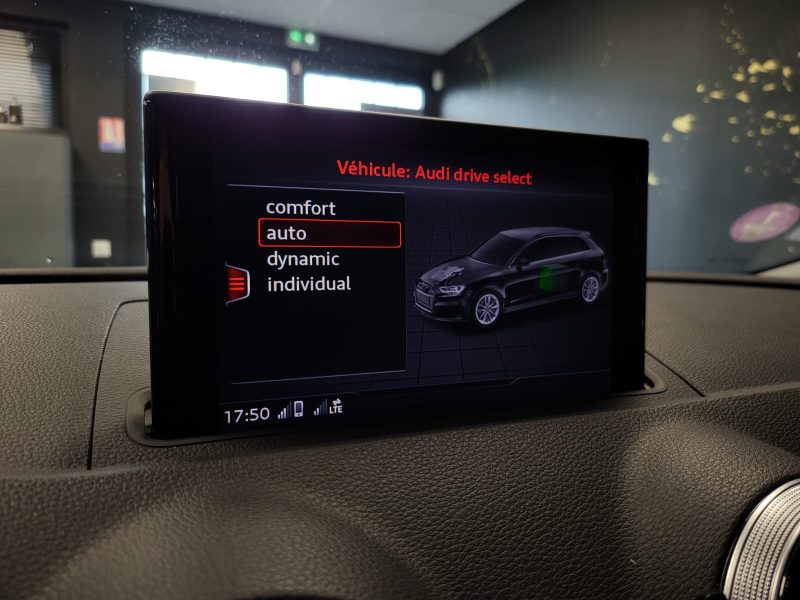 AUDI A3 Sportback 1.4 TFSI e-tron 204cv AMBITION LUXE /VIRTUAL COCKPIT+ATTELAGE+CAMERA/