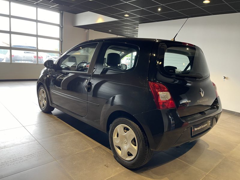 RENAULT TWINGO II 2009