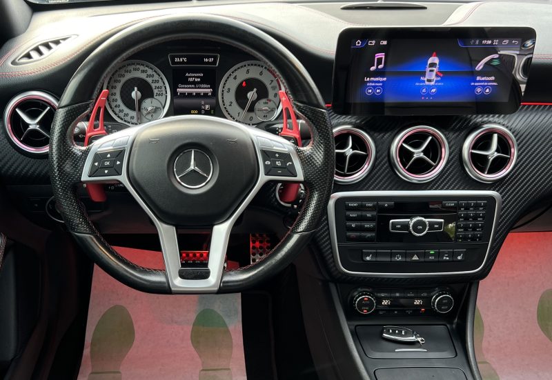 MERCEDES CLASSE A III 250 4MATIC FASCINATION 2.0 211 Cv TOIT OUVRANT APPLE & ANDROID Garantie 1 an