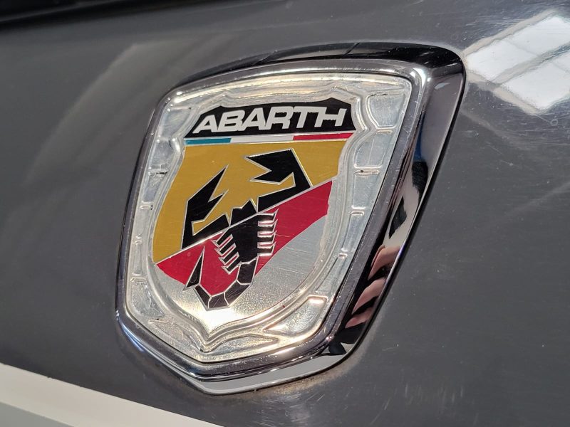 1.4 160 cv 595 ABARTH TURISMO / TOIT OUVRANT / CARPLAY / RADAR 