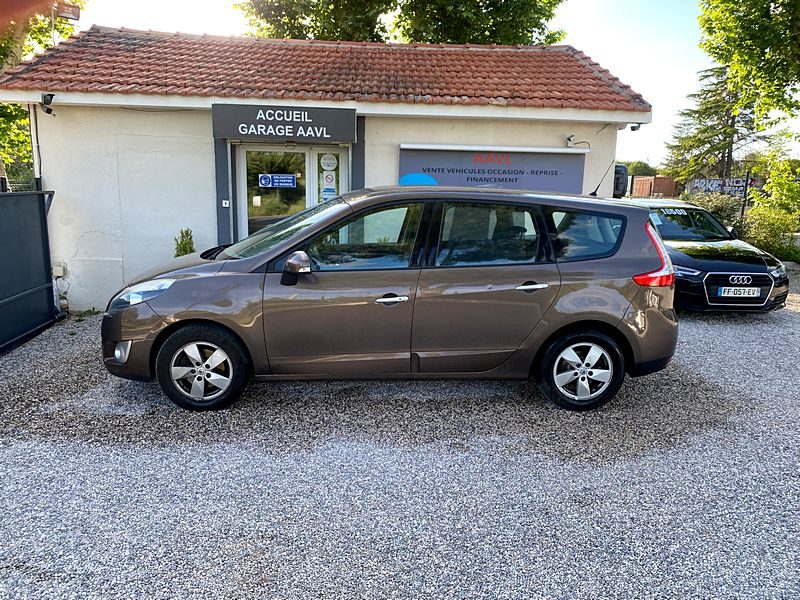 RENAULT GRAND SCENIC III 2010