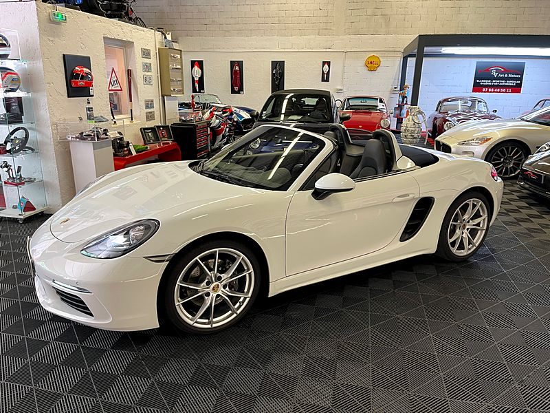 PORSCHE 718 300 cv BOXSTER 2016