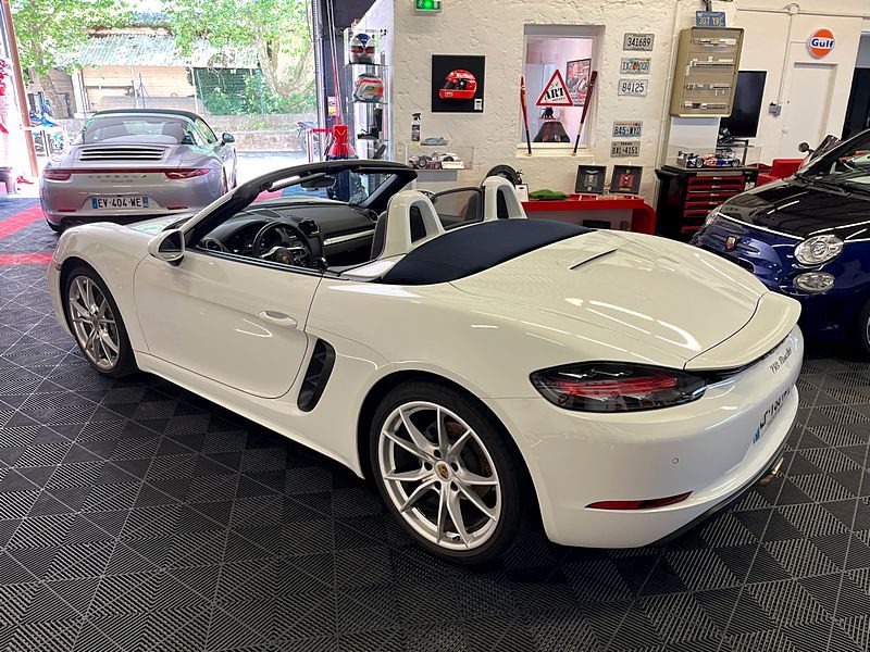 PORSCHE 718 300 cv BOXSTER 2016