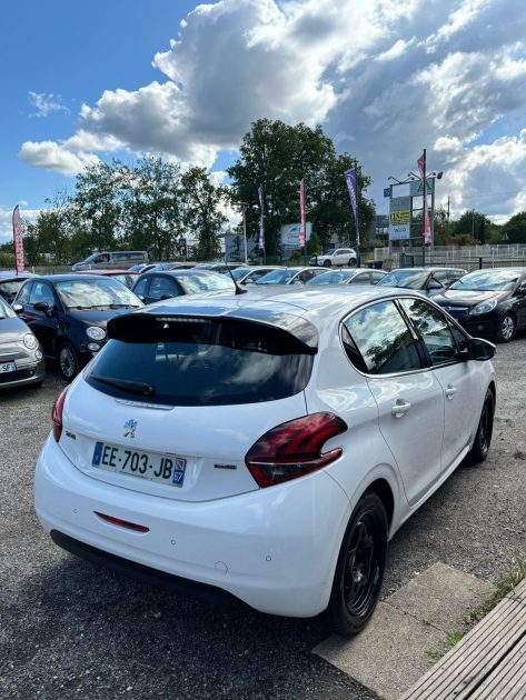 PEUGEOT 208 ALLURE 2016