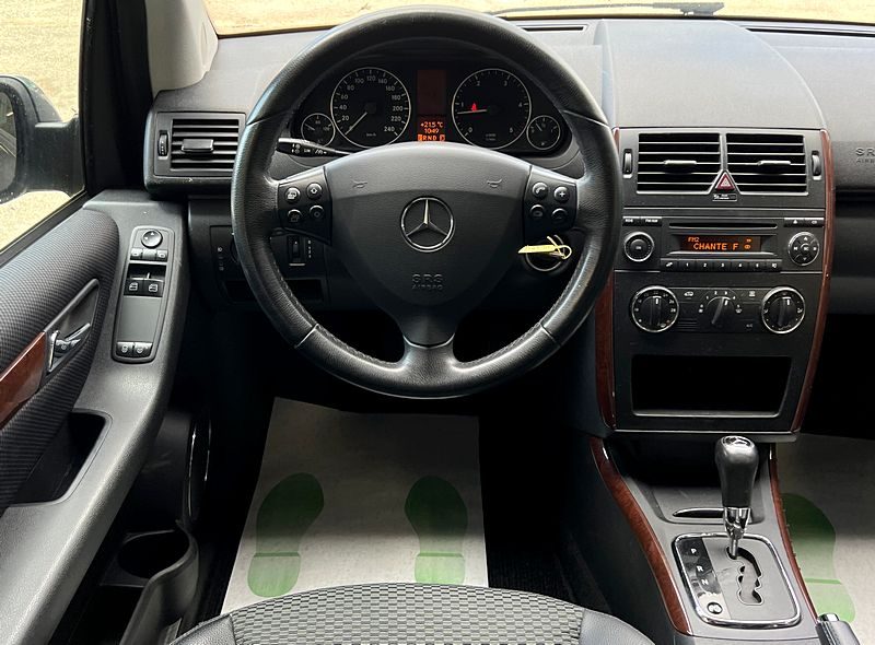 MERCEDES CLASSE A II PHASE 2 ELEGANCE 180 CDI 2.0 110 BOITE AUTOMATIQUE 85 700 Kms - GARANTIE 1 AN