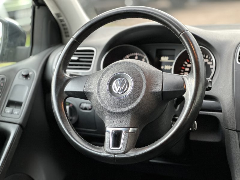 VOLKSWAGEN GOLF 6 2009