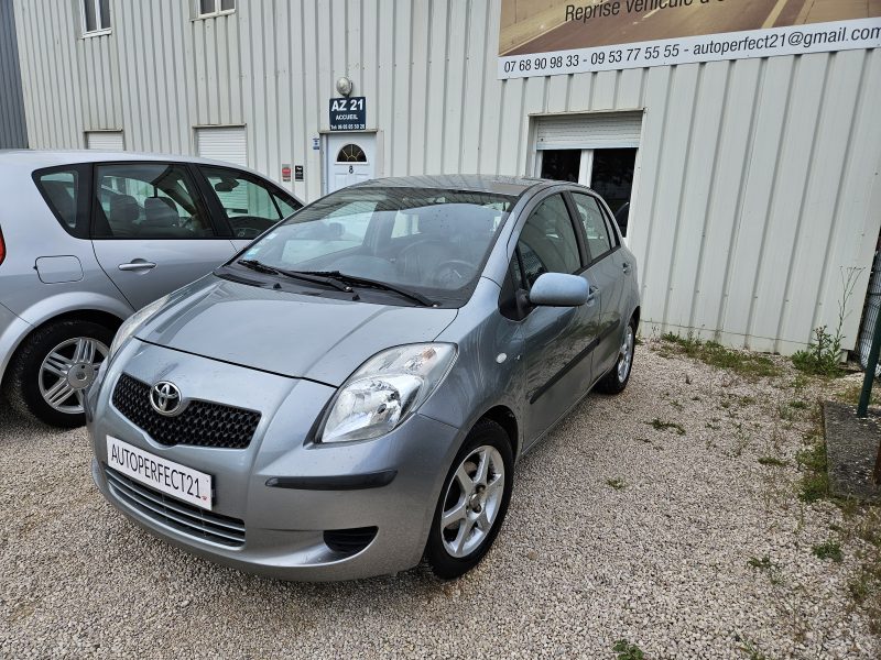 TOYOTA YARIS 2006