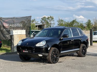 PORSCHE CAYENNE 2004