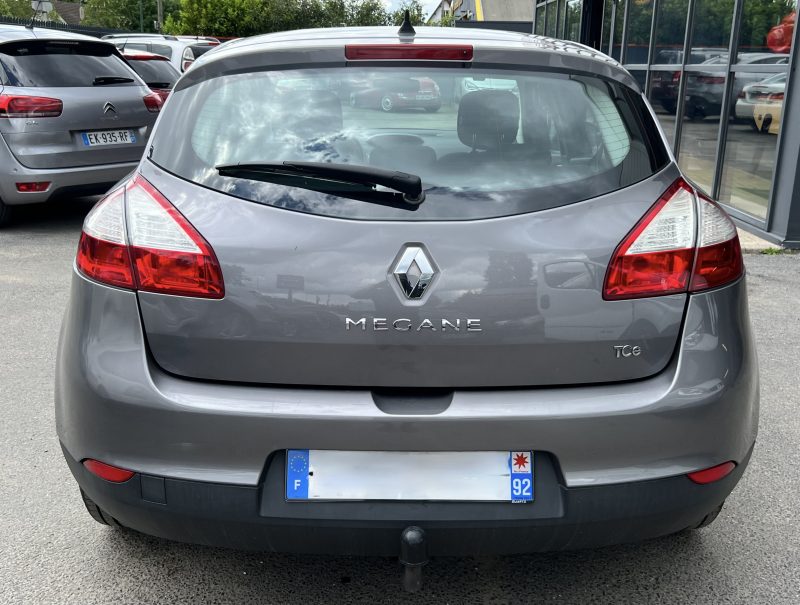 RENAULT MEGANE 3 III 1.4 TCE 130 Cv BLUETOOTH ATTELAGE 5 PORTES CRIT AIR 1 - GARANTIE 1 AN 