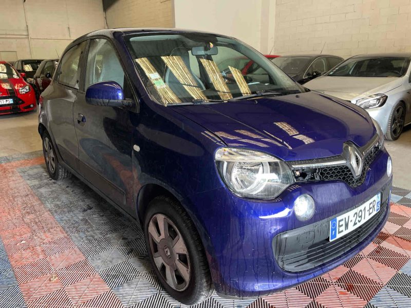 RENAULT TWINGO III 2018. 1.0 SCe 70 999cm3 69cv