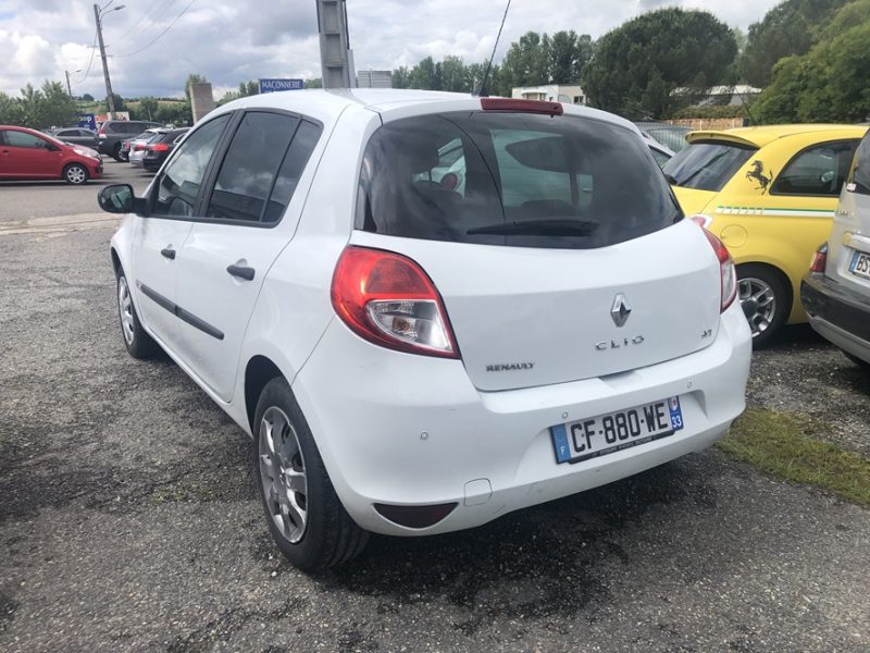 RENAULT CLIO III 2012