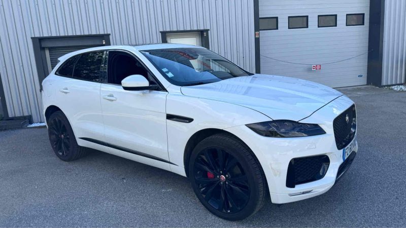 JAGUAR F-PACE 2016 3.0 SDV6 AWD 300cv S TOIT PANO REPRISE POSSIBLE