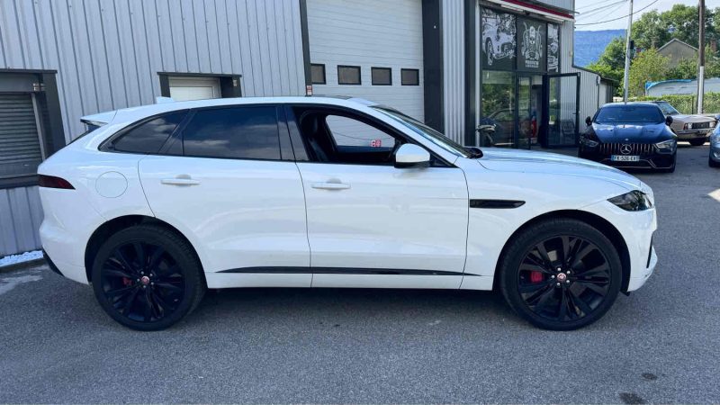 JAGUAR F-PACE 2016 3.0 SDV6 AWD 300cv S TOIT PANO REPRISE POSSIBLE