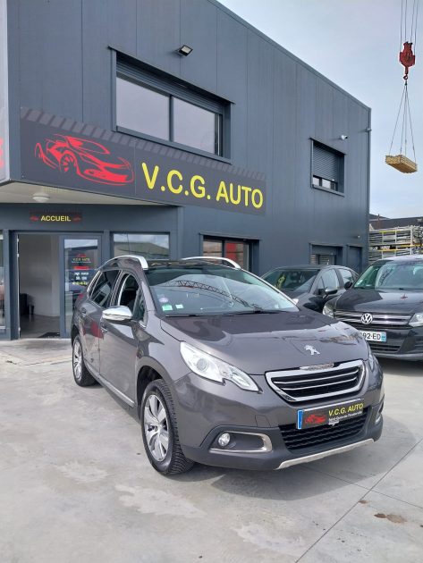 PEUGEOT 2008 1.2 PureTech 110 Allure