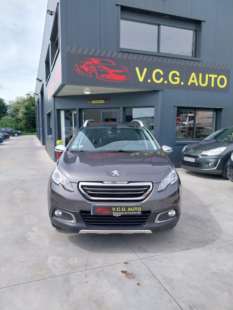 PEUGEOT 2008 1.2 PureTech 110 Allure