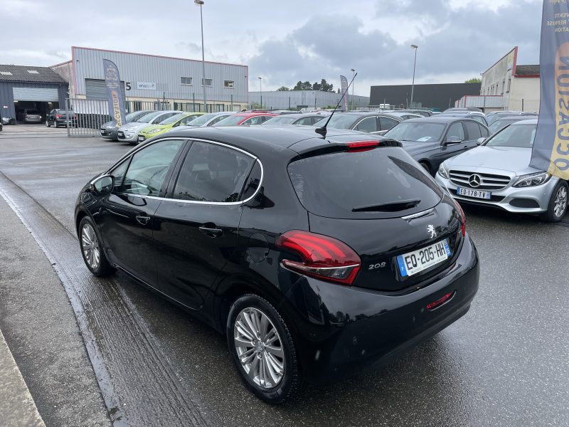 PEUGEOT 208 I 2017