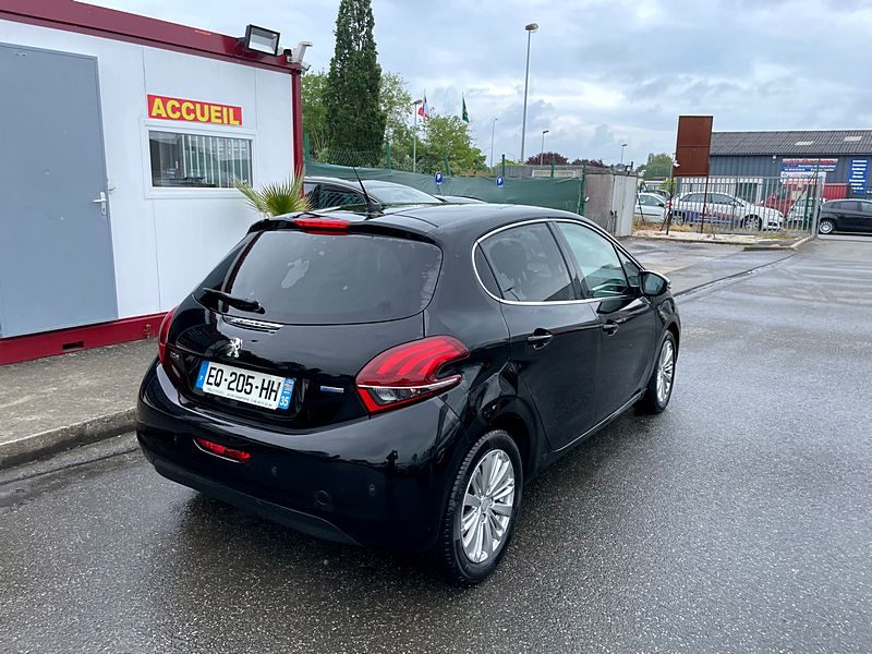 PEUGEOT 208 I 2017