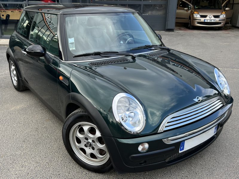 MINI MINI COOPER R50 1.6 116 Cv INTERIEUR CUIR CLIMATISATION BLUETOOTH - GARANTIE 1 AN