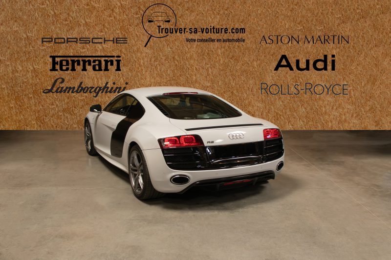 AUDI R8  2009