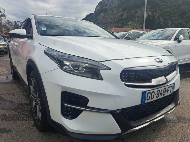 KIA XCEED 2021