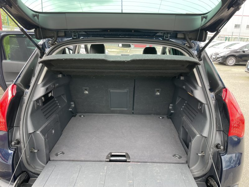 PEUGEOT 3008 Monospace 2010