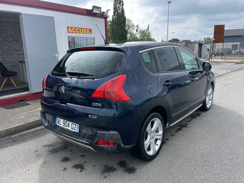 PEUGEOT 3008 Monospace 2010