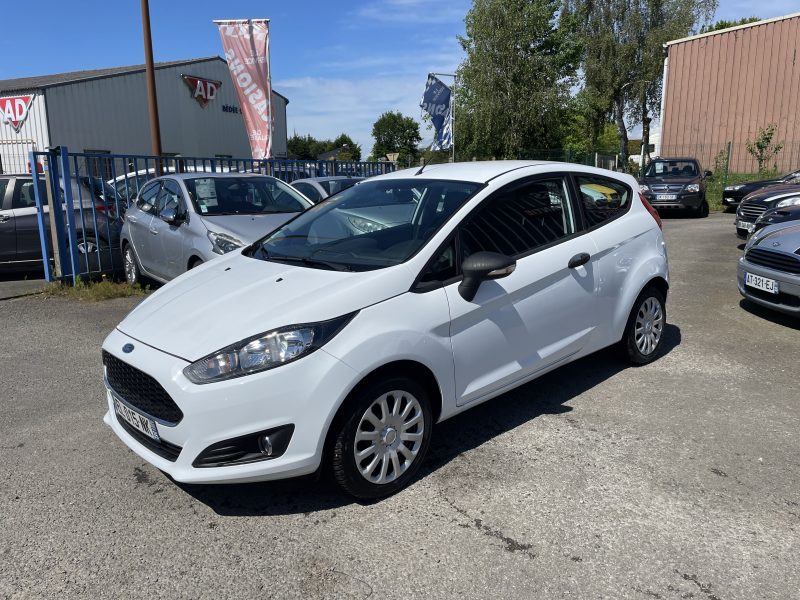 FORD FIESTA IV 1.4 TDCI 75CH " TVA RECUPERABLE"