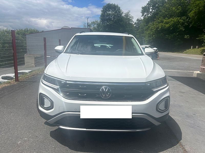 VOLKSWAGEN T-ROC 2023