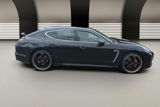 PORSCHE PANAMERA 4S 4.8L V8 400ch