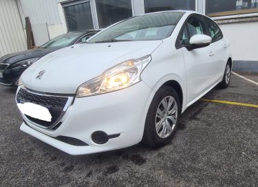 PEUGEOT 208 I 2014