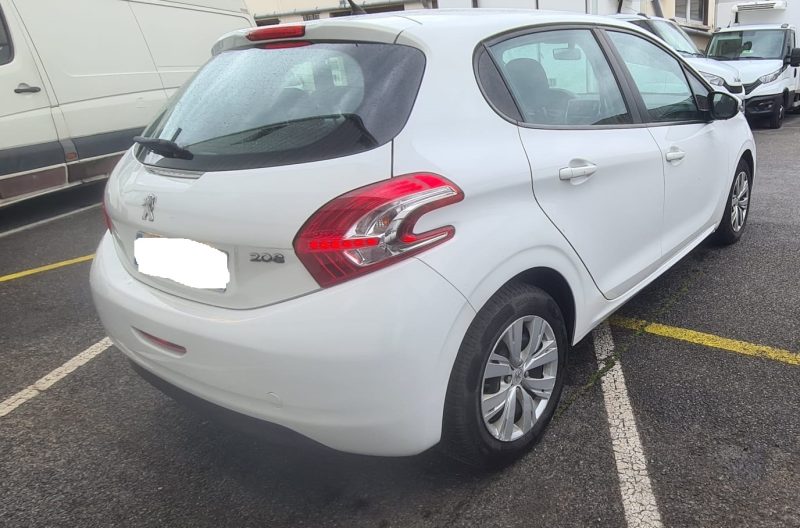 PEUGEOT 208 I 2014