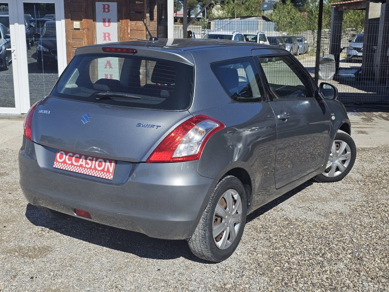 SUZUKI SWIFT 1,3 DDIS 75 CH SOCITY 